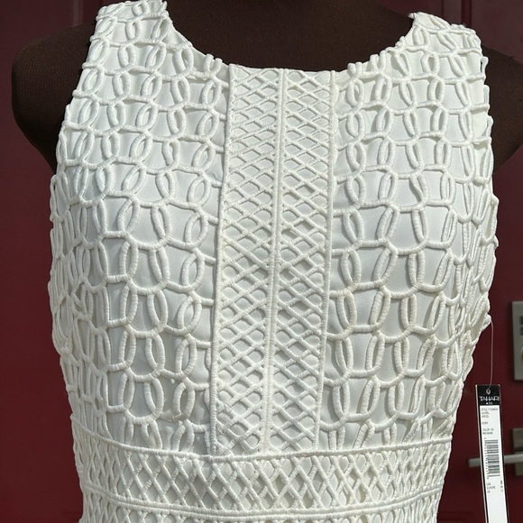 NWT TAHARI s8 ivory sheath dress-made exclusively for NEIMAN MARCUS-Macrame’ - Picture 4 of 11